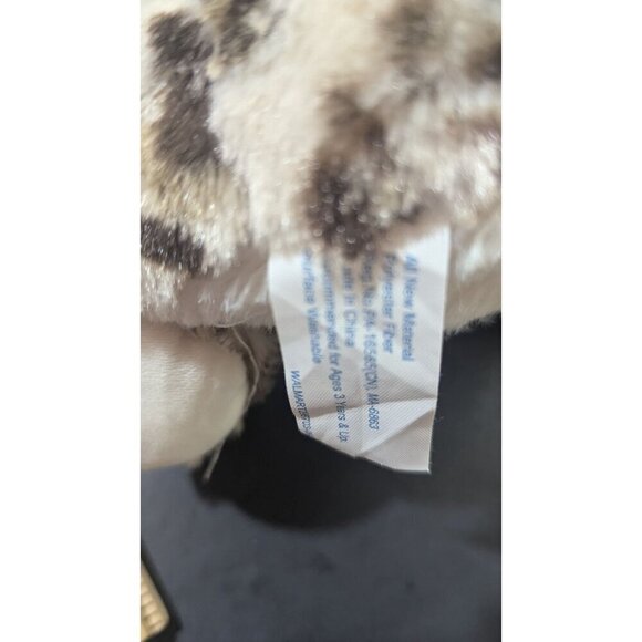 Walmart  Bobcat realistic plush Stuffed Animal Toy - Picture 7 of 7